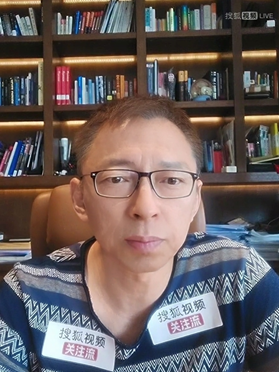 九龙证券配资 《张朝阳的英语课》解读“澳洲毒蘑菇谋杀案”等国际热点