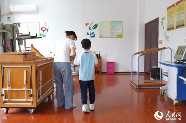 八戒策略 爱心浇灌希望之花 永新特殊教育走上发展“快车道”